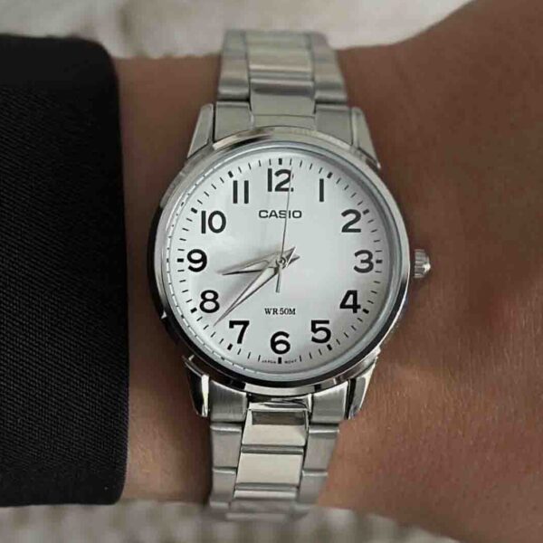 Casio LTP-1303D-7B