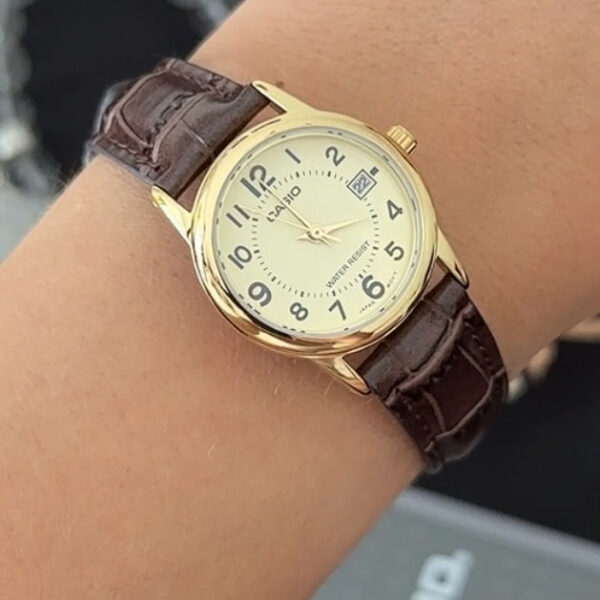 Casio LTP-V002GL-9B