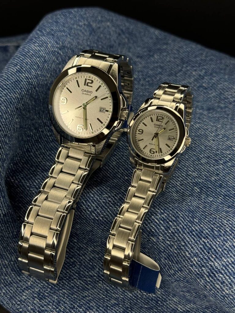 Парні годинники Casio