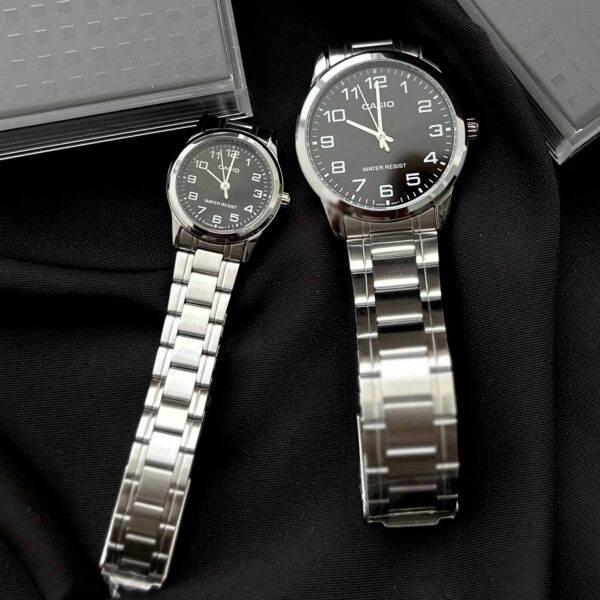 Парні годинники: Casio MTP-V001D-1B & LTP-V001D-1B